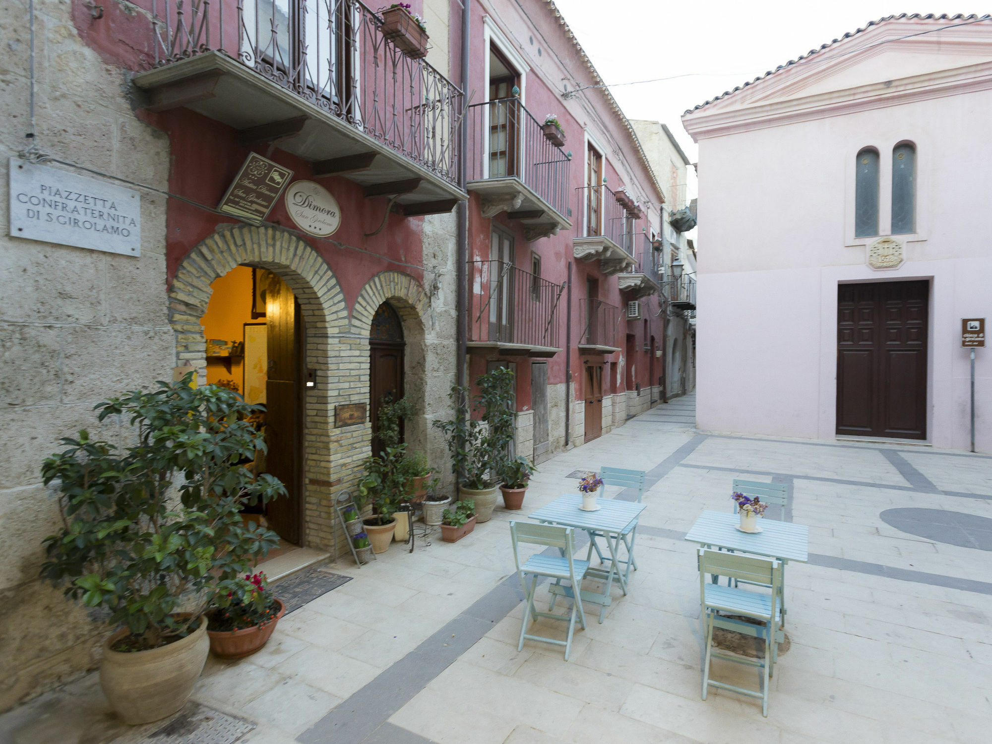 Antica Dimora San Girolamo Hotel Licata Exterior photo